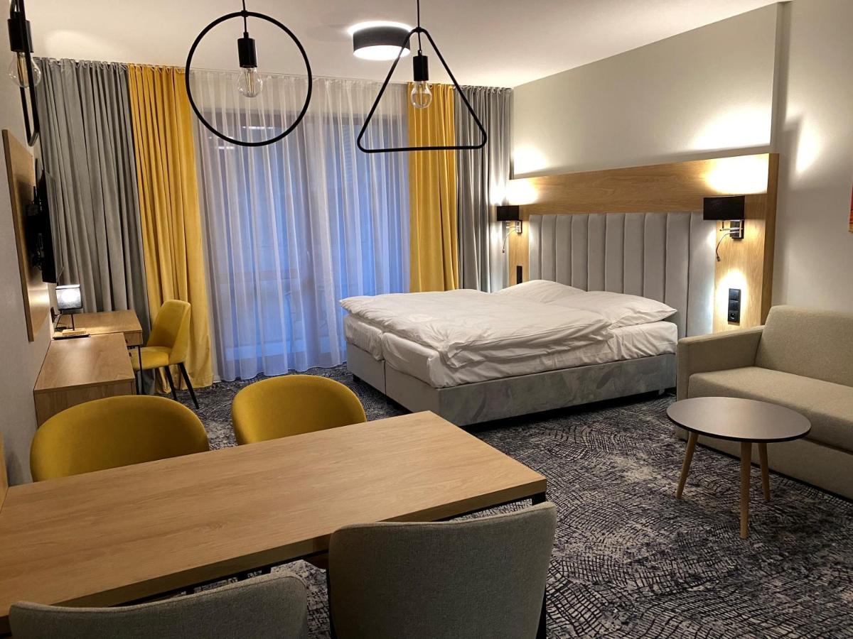 Apartment Friends Besenova - Free Swinning Pool المظهر الخارجي الصورة