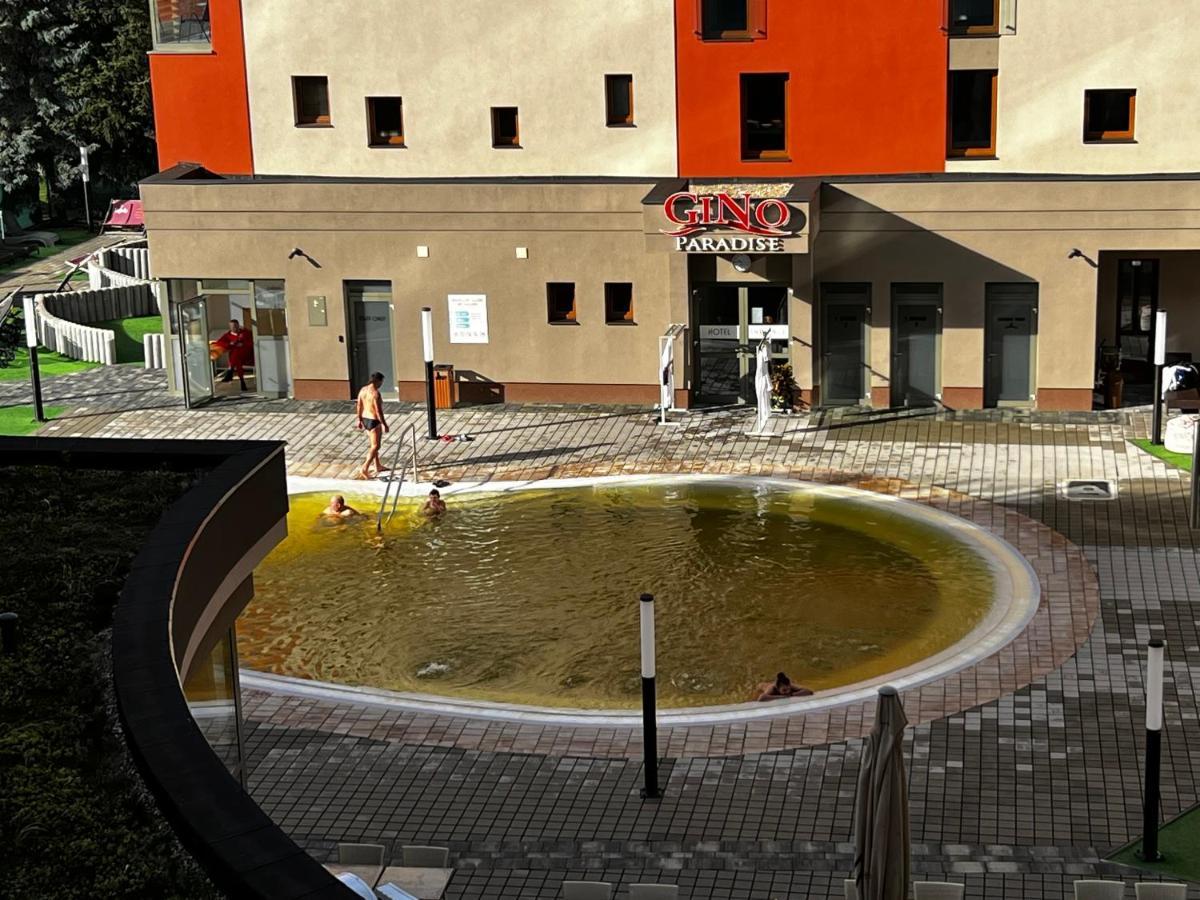 Apartment Friends Besenova - Free Swinning Pool المظهر الخارجي الصورة
